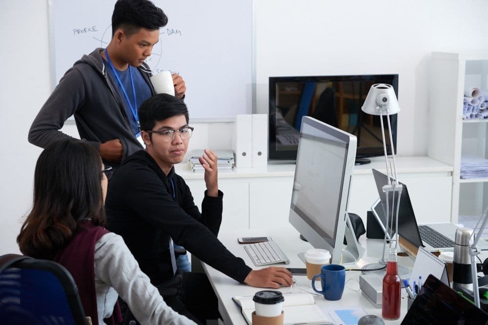 6 jalur karir machine learning engineering di industri AI 1